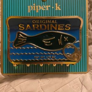 Piper K Sardines Hair Claw Clip